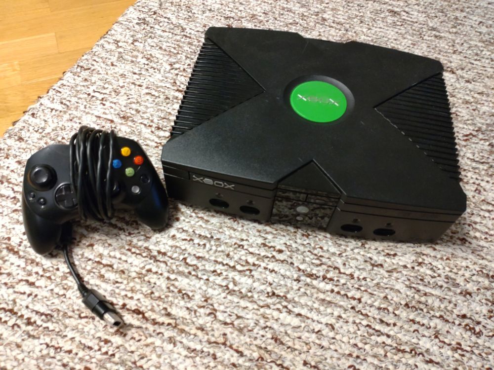 XBox Konsole defekt (Defekt) in Baar für CHF 8 – mit Lieferung auf ...