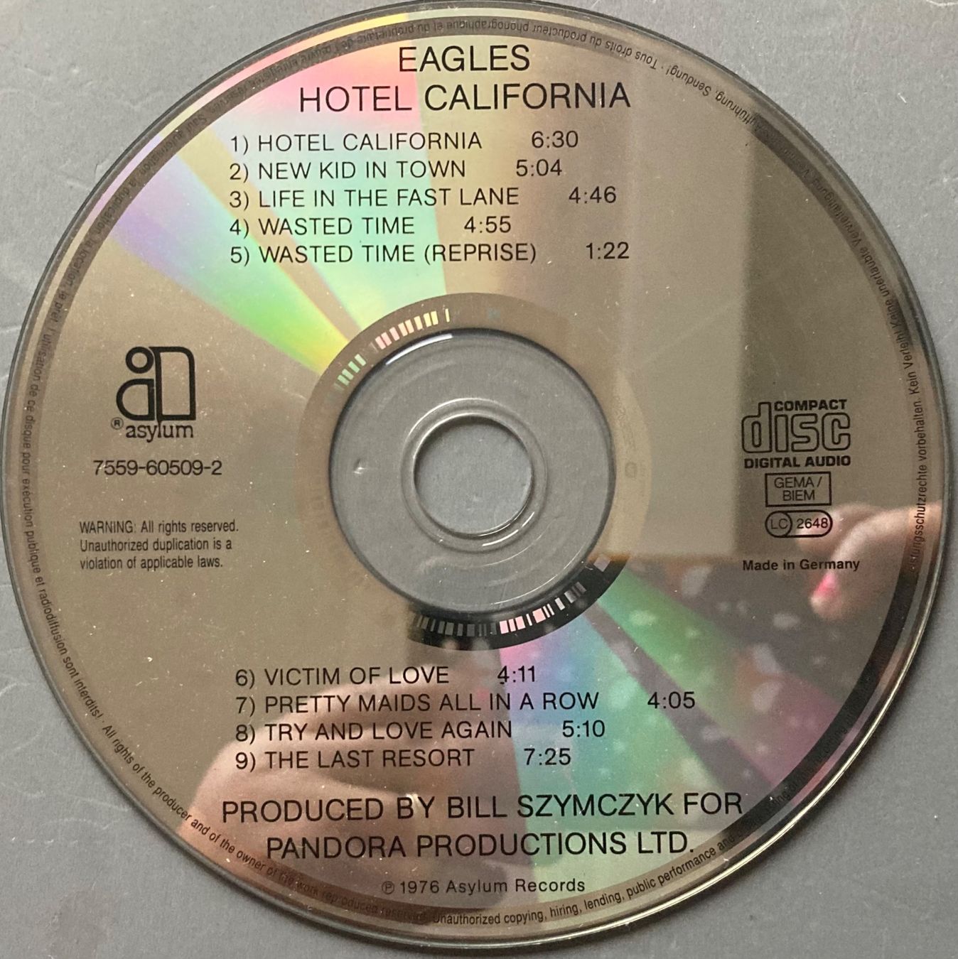 Schallplatten: EAGLES - HOTEL CALIFORNIA – Gebraucht aus Poliez-Pittet von Newtown-Records 2