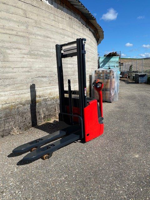 Linde Carrelli elevatori e a forche: Linde Deichselstapler/Ameise L12 – Usato da Laufen venduto da VERARMUS11 5