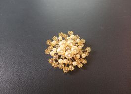 6x Brosche Goldy Blume Perlen - Broche Goldy fleur de perle