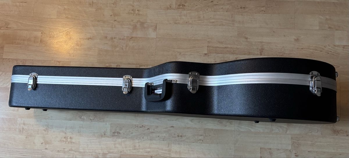 Strumenti musicali: Gator Case for Gibson 335 or Epiphone Sheraton – Usato da Le Landeron venduto da CharlieGilbert 6