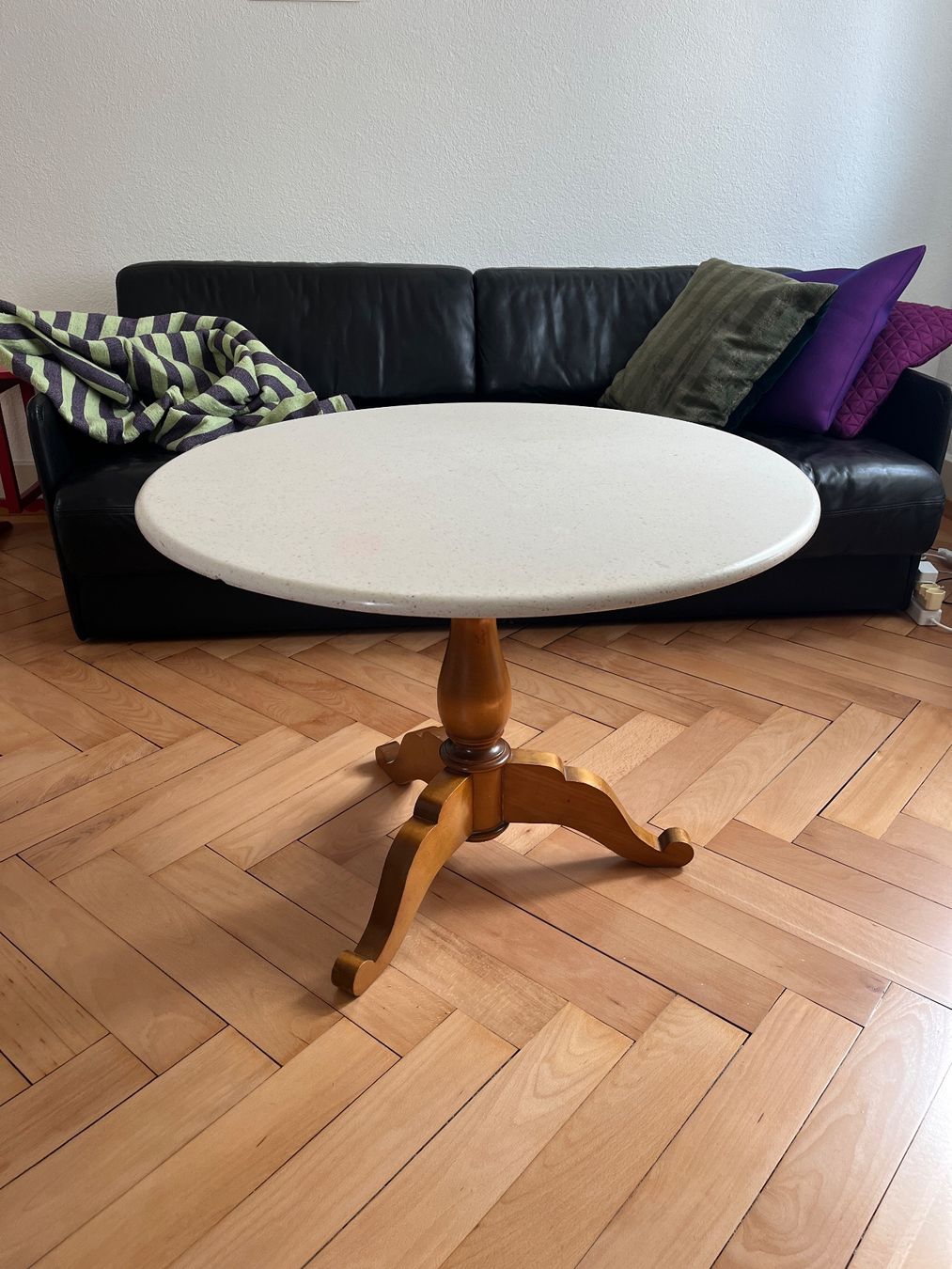 Tavoli: Coffee table stone/wood – Usato da Zürich venduto da giuliaamelie