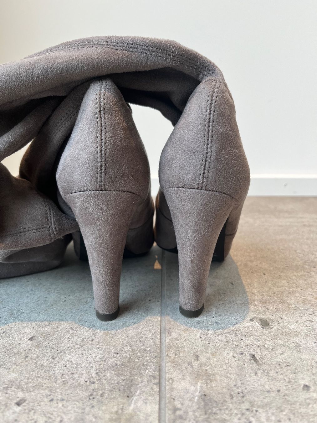 Kurt Geiger Scarpe da donna: Kurt Geiger over the knee boots – Usato da Ebmatingen venduto da Londoner18 3