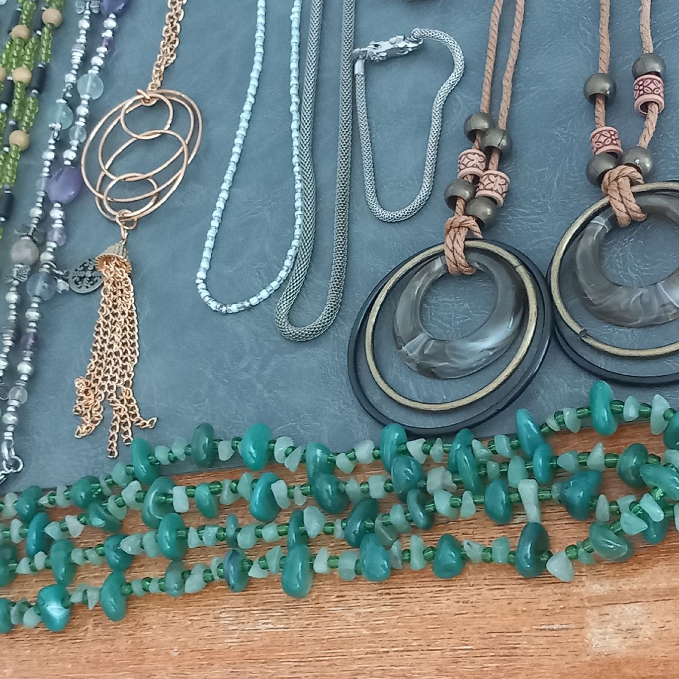 Altri gioielli: Konvolut: Mode Schmuck Halsketten – Usato da Aegerten venduto da gismolini 7