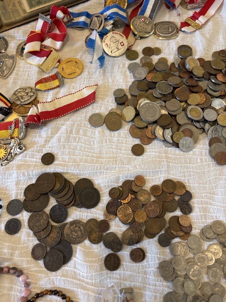 Tutti le monete: Monnaie, billet Mega lot  – Usato da Bussigny venduto da Numk 1