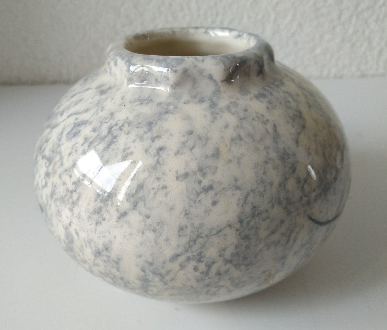 Vasi & Recipienti: Kleine Kugelvase mit Dekor – Usato da Chur venduto da rh86424 1