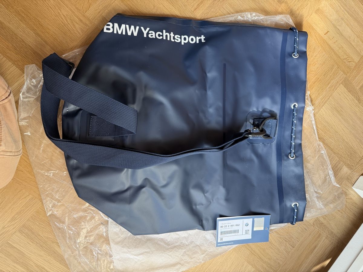 BMW Taschen: Wickelfisch wasserdicht BMW – Neu und originalverpackt aus Basel von Frenchie-Bulldog 3