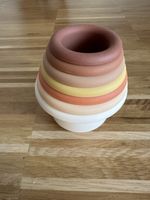 Stapelbecher aus Silikon