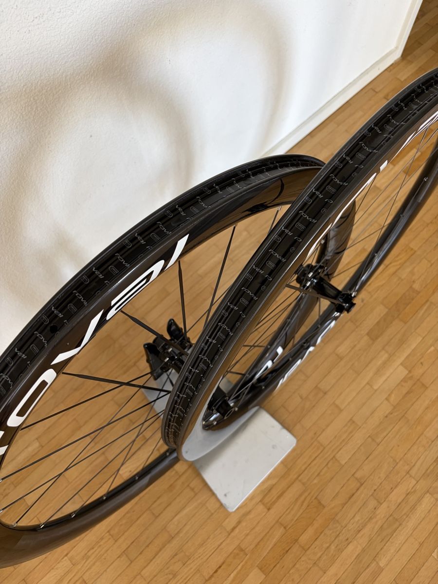 Specialized Pièces détachées: ROVAL RAPIDE CLX III - Weisse decals - DT SWISS 180 – Neuf (Voir description) à Zürich par JAGD-bikes 2