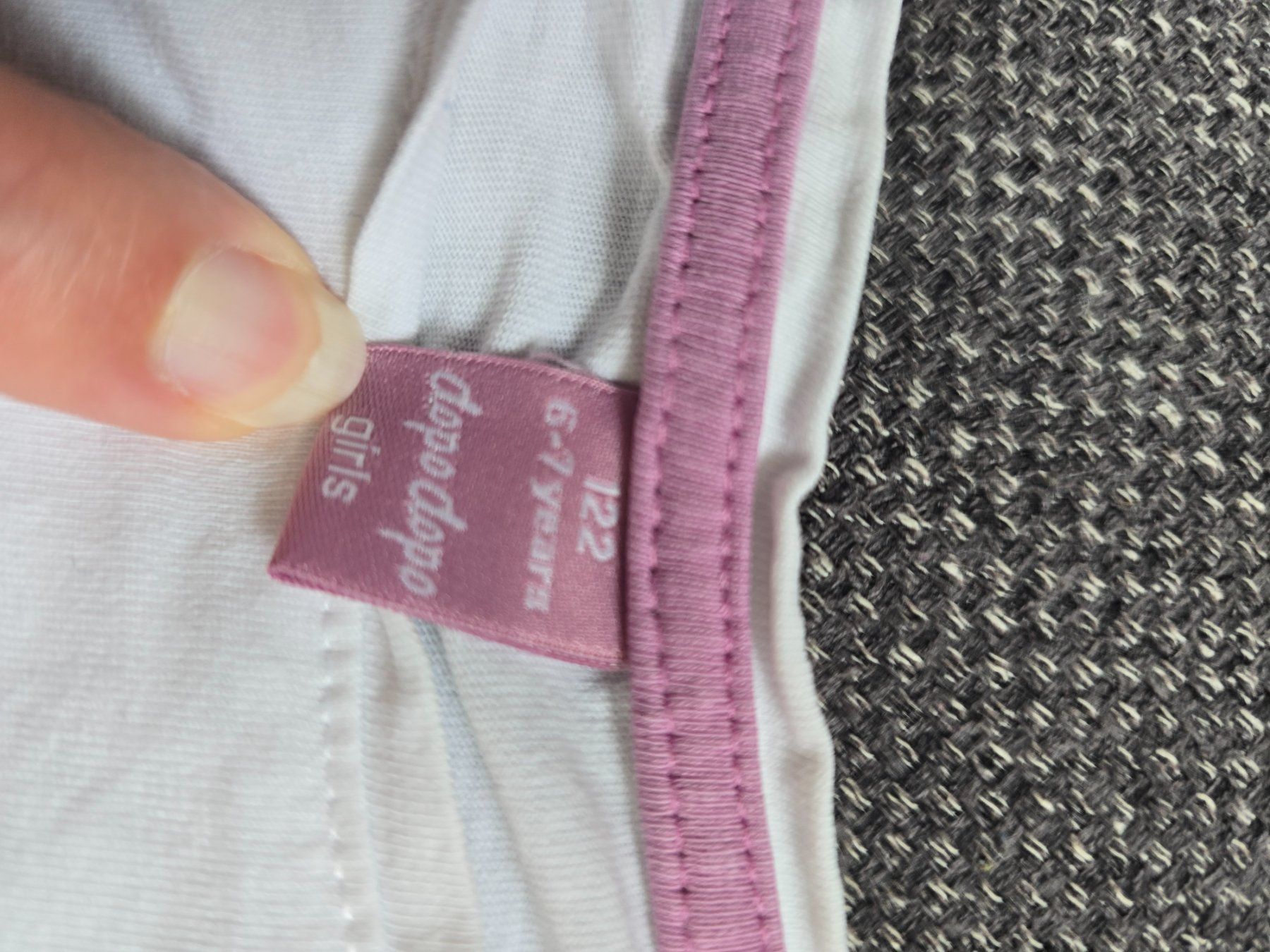 Maglioni & Felpe: Langarm Shirt Gr. 122 – Usato da Büttikon AG venduto da Amineah 1
