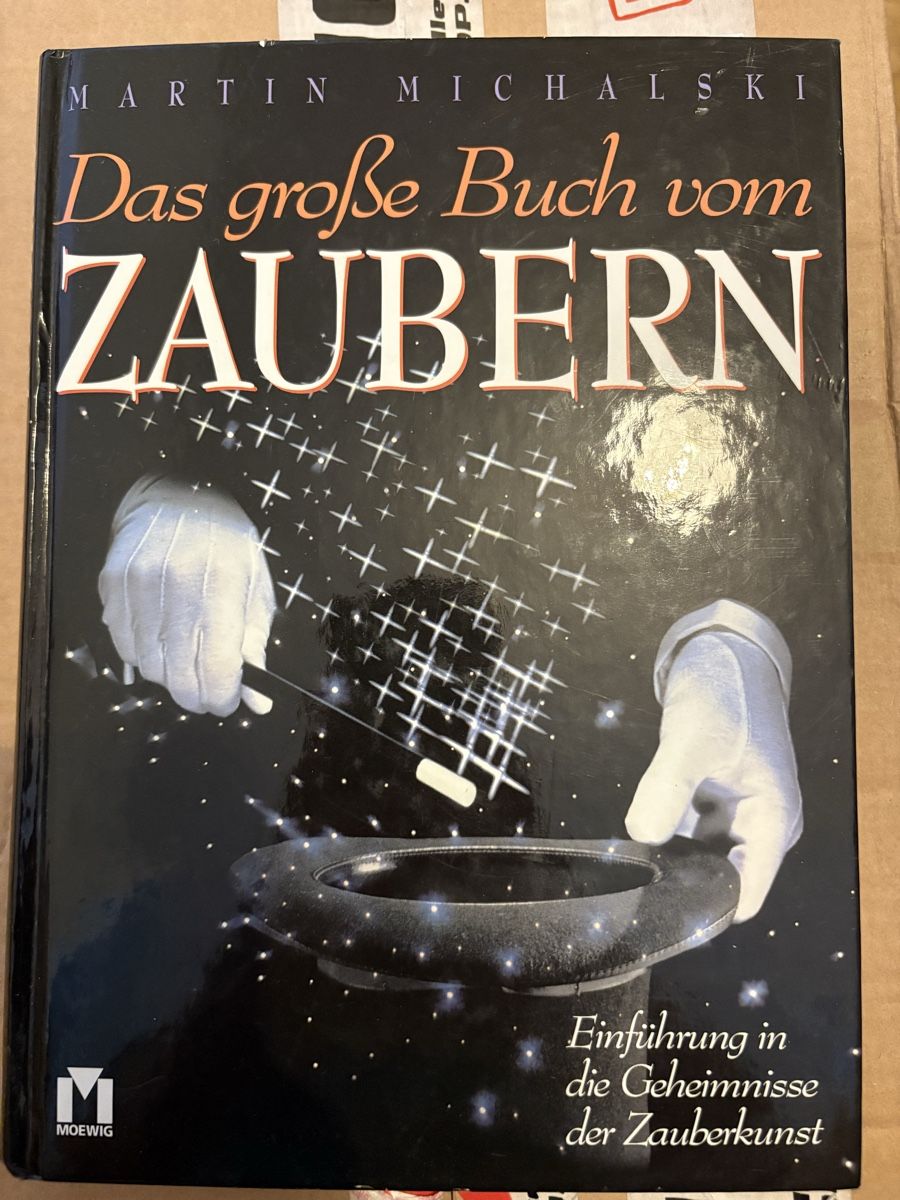 Bücher: Das grosse Buch vom Zaubern – Gebraucht aus Zuchwil von simge_1907