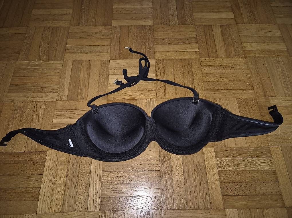Badekleider & Bikinis: Bikini-Oberteil – Neu (gemäss Beschreibung) aus Aesch BL von sar_j59l 2