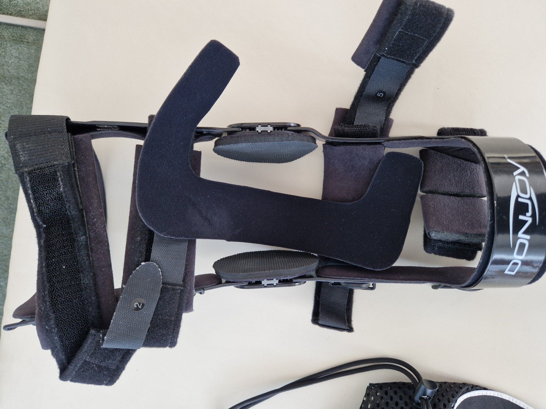 Attrezzature mediche: Donjoy Knieorthese – Usato da Horgen venduto da ren_65gp 2