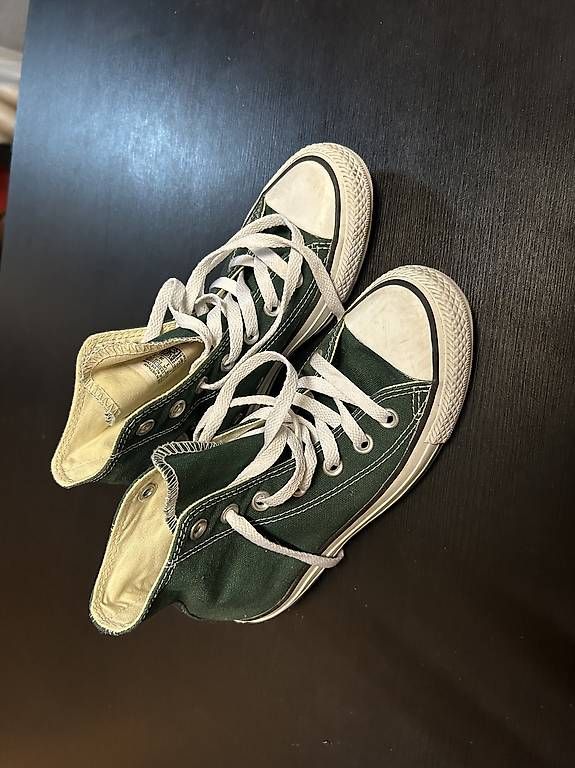 Herrenschuhe: Converse grün – Gebraucht aus Winterthur von jen_6bzw