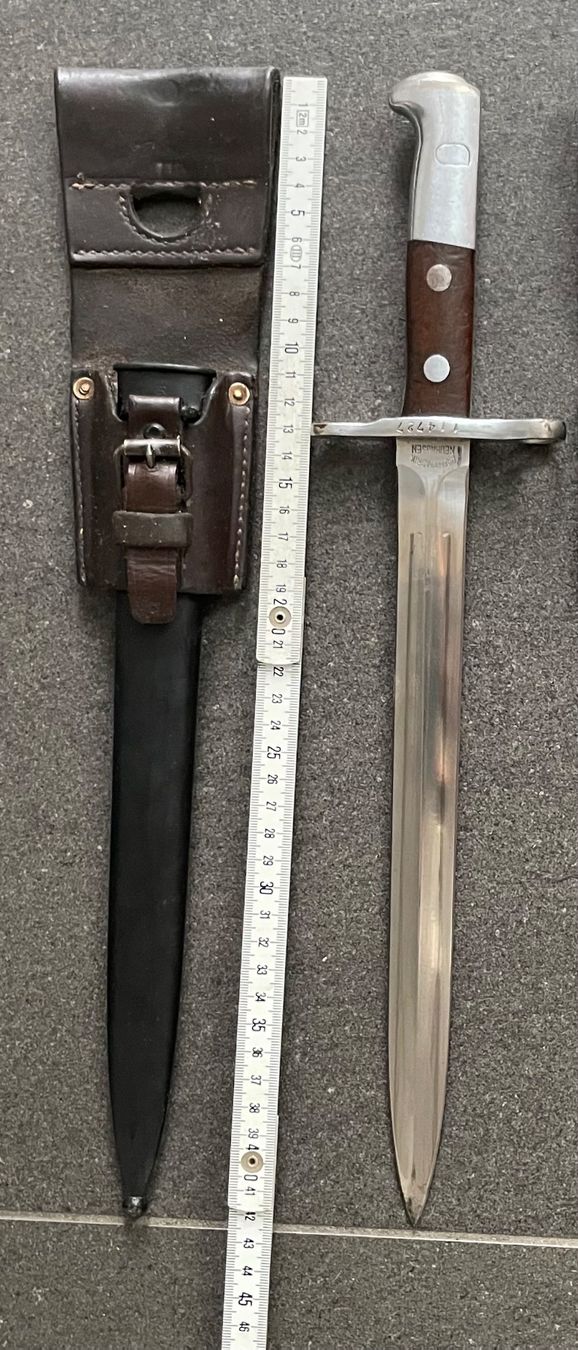 Schweizer Armee Armi bianche: 14 Bajonette mit Scheide / gebraucht – Usato da Bremgarten AG venduto da Schussi 2