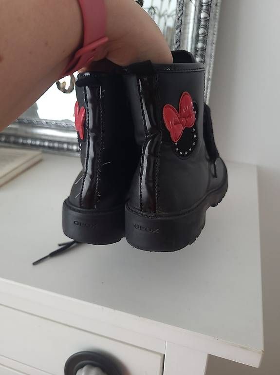 Scarpe per ragazze: Geox Minnie Stiefelette Gr.34 – Usato da Oberaach venduto da Svea11 1
