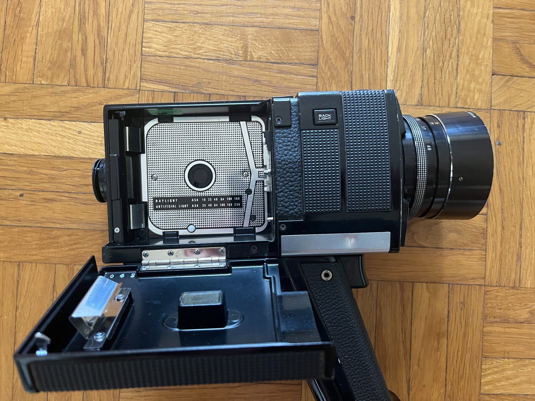 Camcorder: Chinon 672 Super8 Camera – Gebraucht aus Montreux von avm_8ngm 2