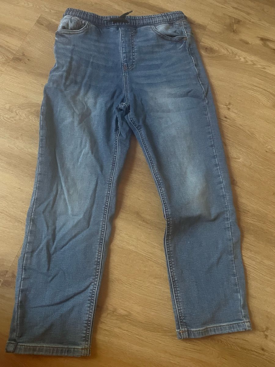 Next Hosen: Next Jeans Straight Leg gr.134 – Gebraucht aus Subingen von arwen80 3