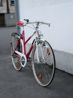 Neues altes Damenvelo