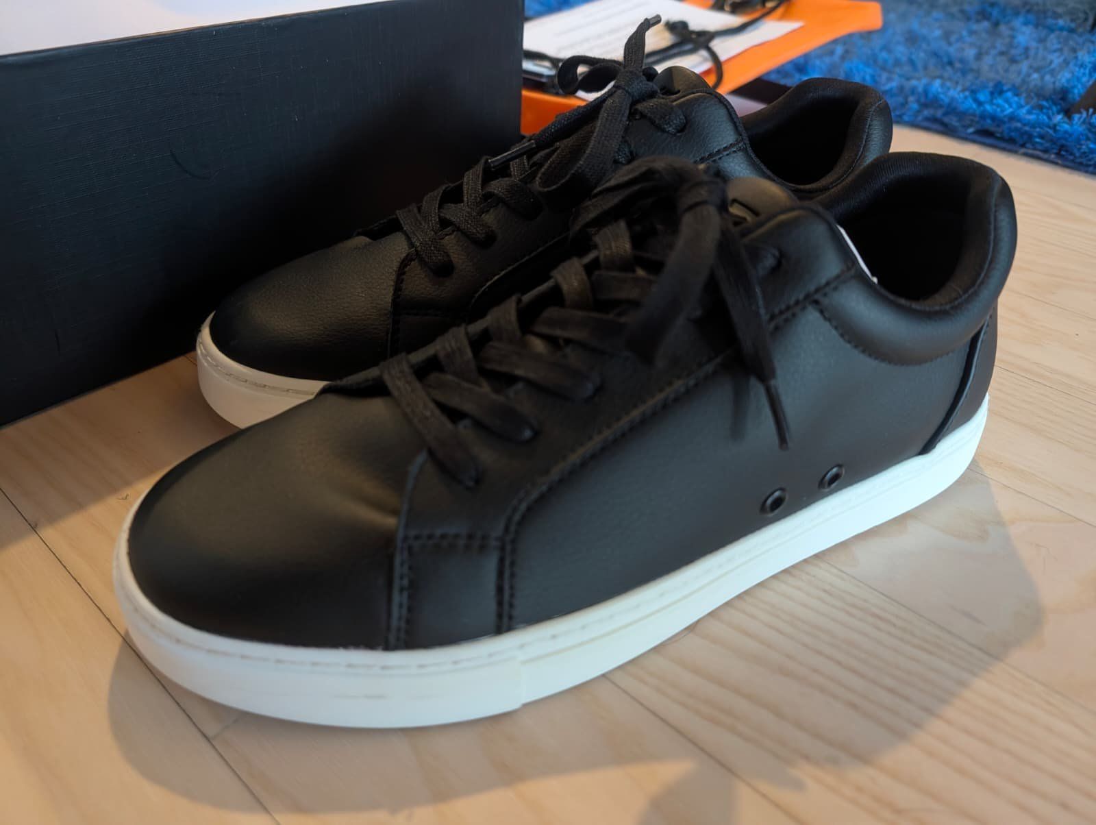Scarpe da uomo: Fuego Low Top Sneaker - Tanzschuhe - US 8 – Usato da Winterthur venduto da Vancore90