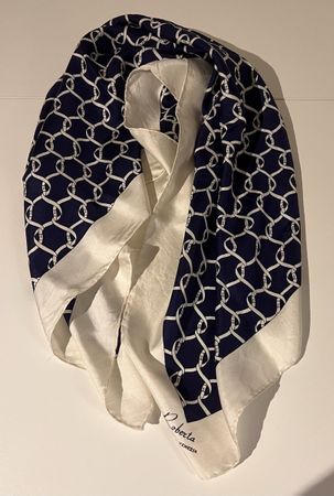Grand foulard en soie