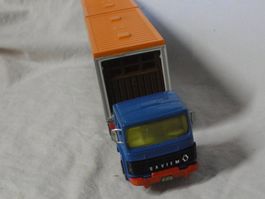 MAJORETTE  SAVIEM  CONTAINER-SATTELZUG  1:60  UNBESPIELT