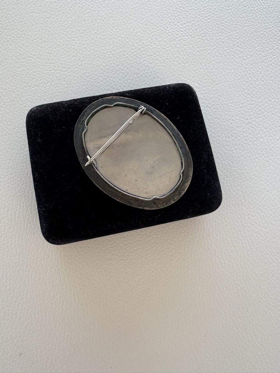 Broschen & Nadeln: brooch decal ,vintage, good condition – Gebraucht aus Lausanne von oyu_hgg5 1
