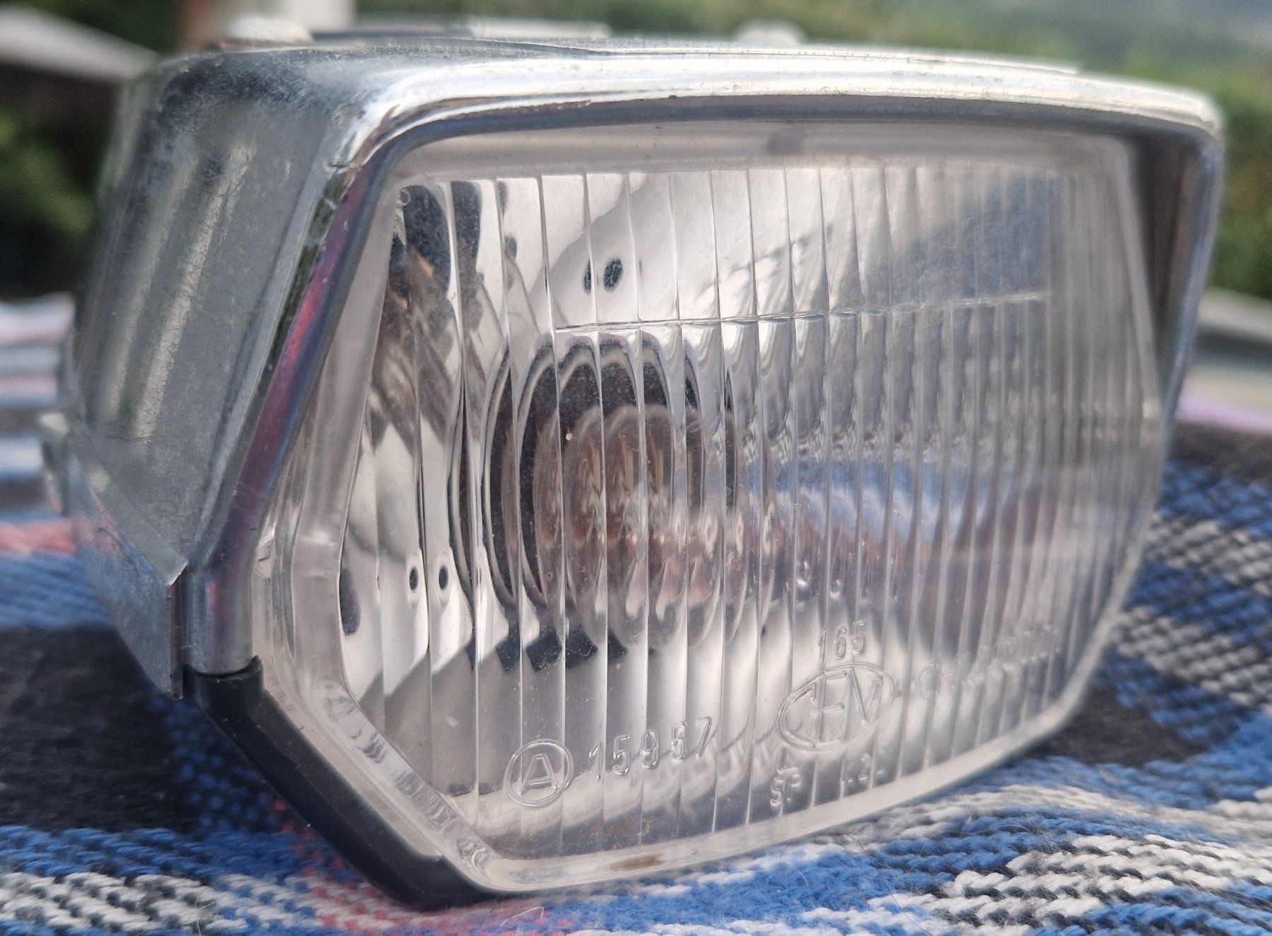 Cyclomoteurs: CEV lampe original – D'occasion à Monthey par Objako 2