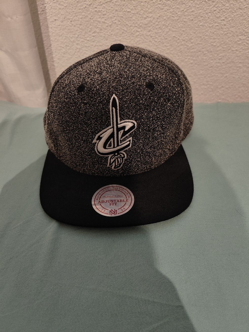 Copricapi, berretti & cappellini: Mitchell & Ness Cap Cleveland Cavaliers  – Usato da Liestal venduto da bebbi1989