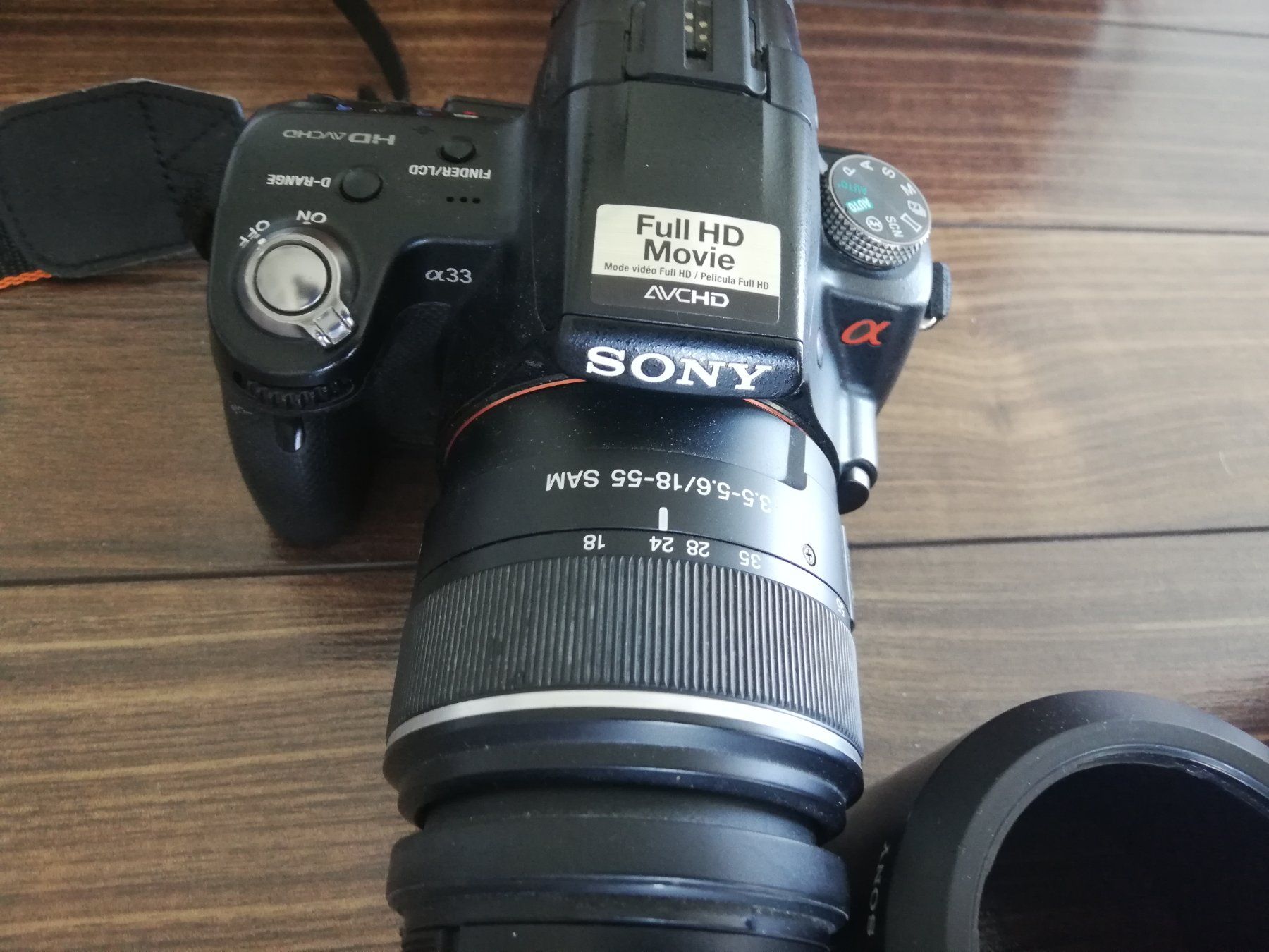 Sony Kamera: Sony a33 kamara spiegelreflex digital – Gebraucht aus St. Gallen von  3