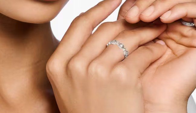 Thomas Sabo Anelli: Original Thomas Sabo Ring Kreise mit weissen Steinen Silber – Nuovo (secondo la descrizione) da Rheinfelden venduto da Boutique_Luxe 4