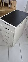 A saisir,  meuble Ikea