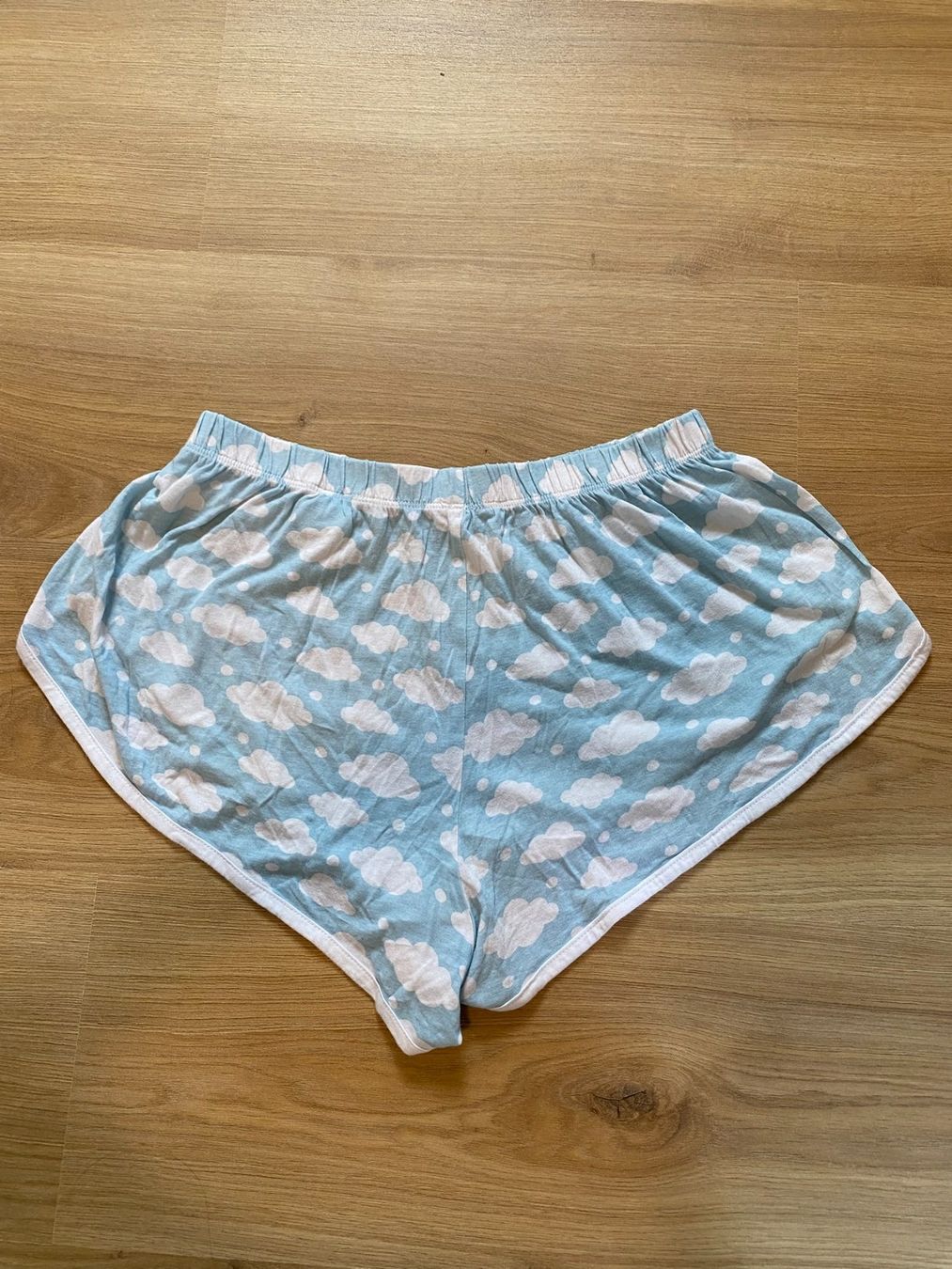 Negligees & Pigiami: Short de pyjama bleu clair court – Usato da Delémont venduto da elena_neuhaus 1