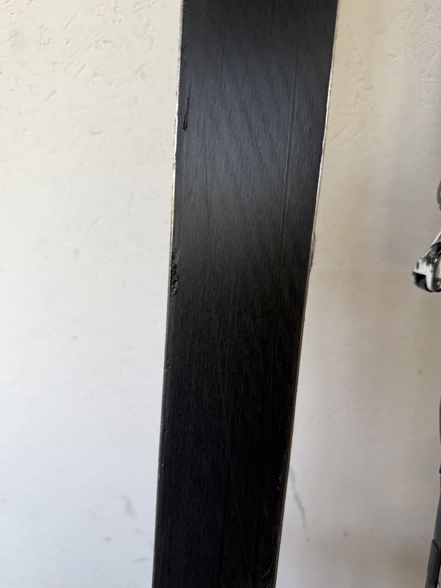 Atomic Skis: Atomic ski 169cm – Gebraucht aus Murten von Ski-Outlet 5