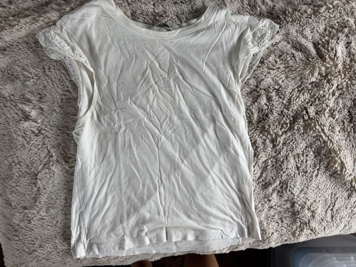 Lotti di vestiti: Kleiderpacket 4 T-Shirts  – Usato da Freienbach venduto da dan_9rjy 4