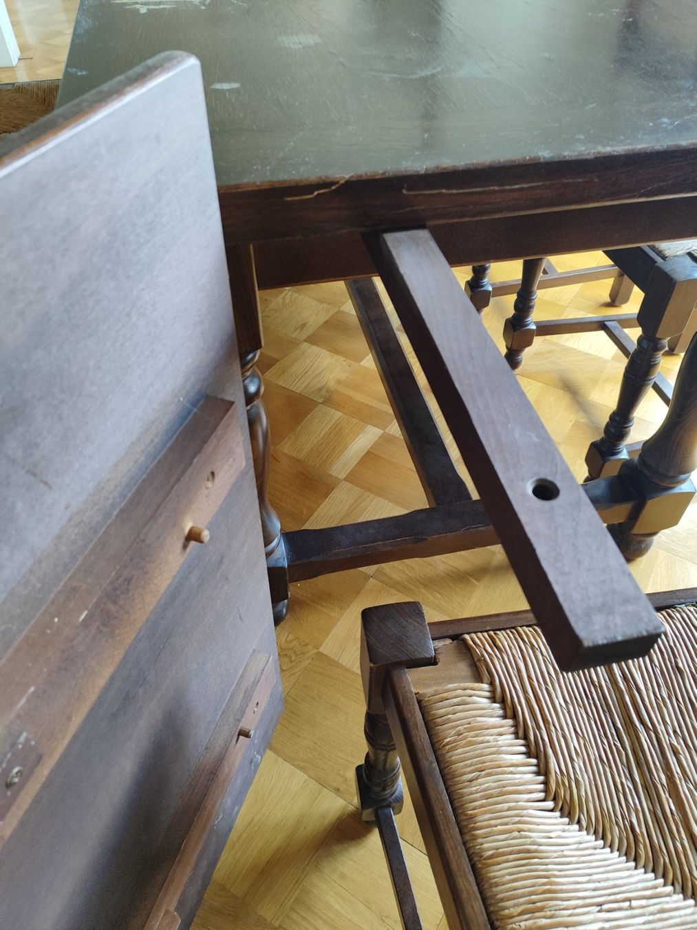 Tischset: Table et chaises en bois massif – Gebraucht aus Neuchâtel von the_tc5c 4