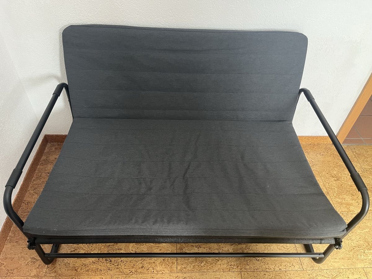 Sofas: HAMMARN IKEA Klappbett/sofa – Neuf (Voir description) à Einsiedeln par sandramon