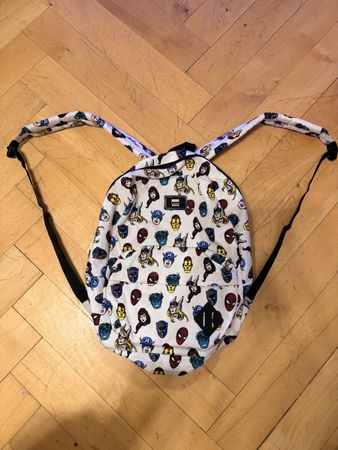 Rucksack Marvel Print guter Zustand 