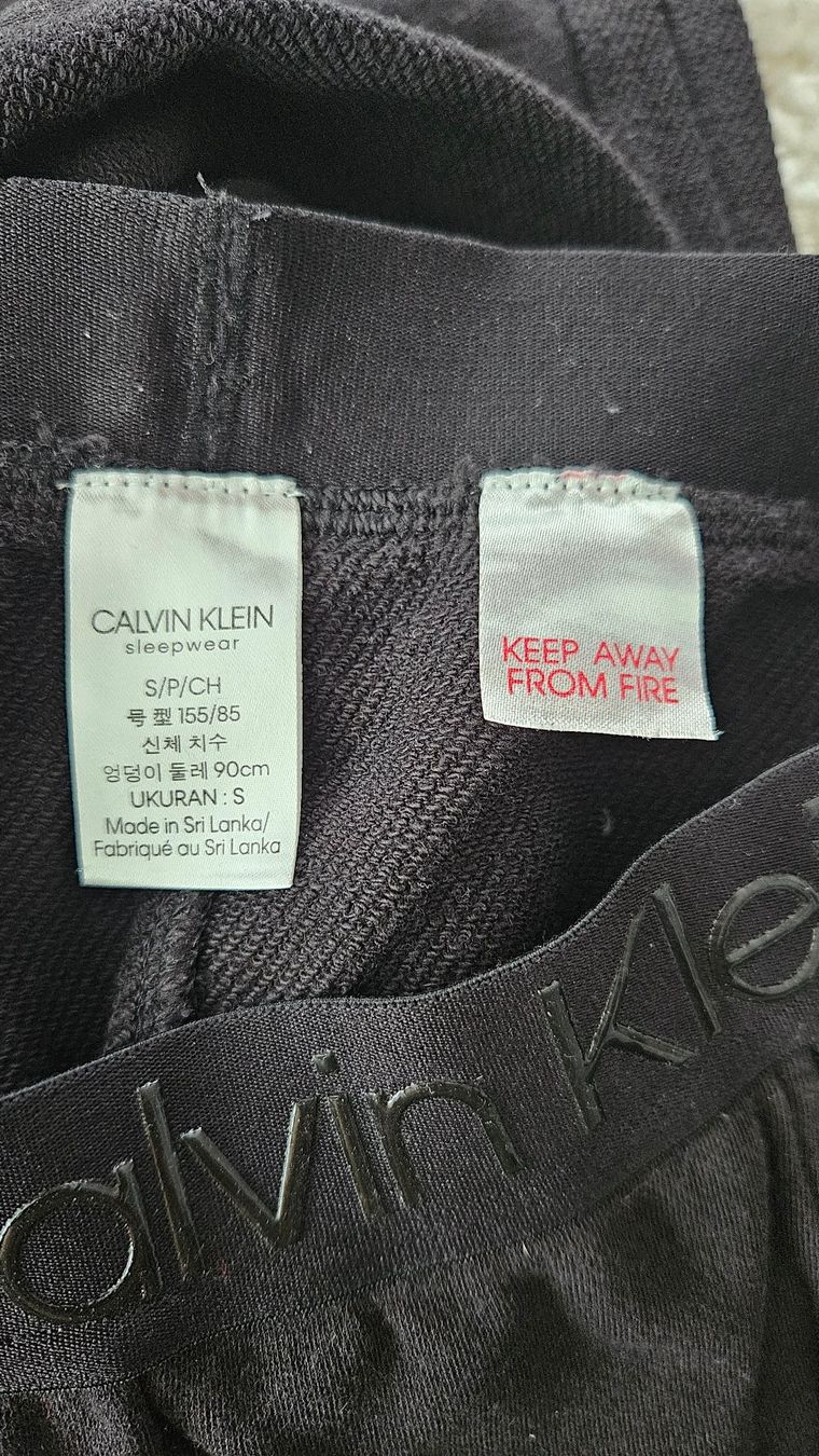 Calvin Klein Pantaloni: Calvin Klein Hose Sleepware, Gr. S – Usato da Hettlingen venduto da Leaena279 1