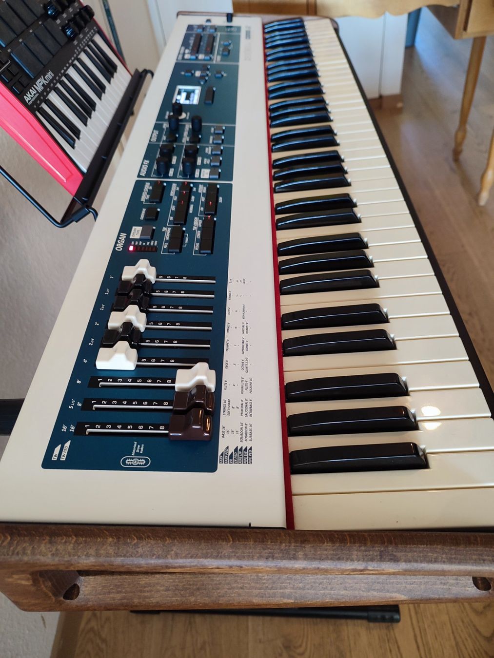 Strumenti musicali: Dexibel Combo J7 + AKAI MPK mini MK3 – Nuovo (secondo la descrizione) da Confignon venduto da nar_9q26 2