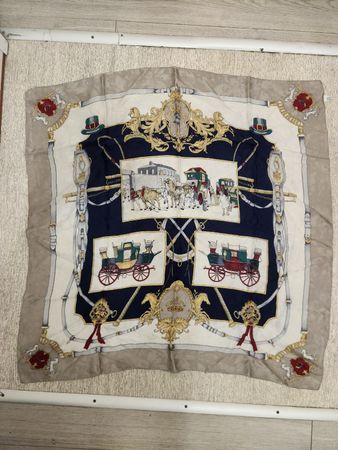 Foulard en soie imprimé carrosses et harnais vintage
