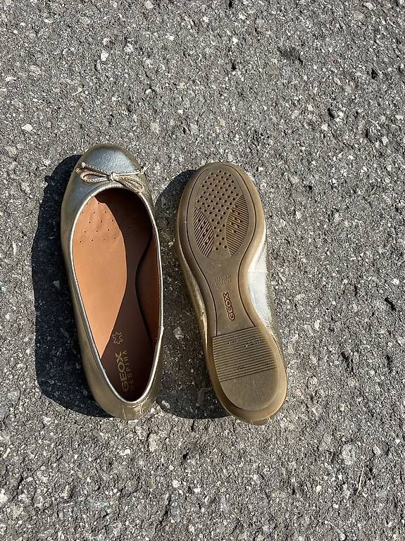 Scarpe da donna: Geox Ballerina 37 – Usato da Herisau venduto da Usuperman 2