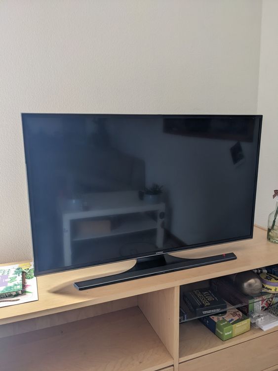 Samsung 40 Zoll UHD SmartTV Kaufen auf Ricardo
