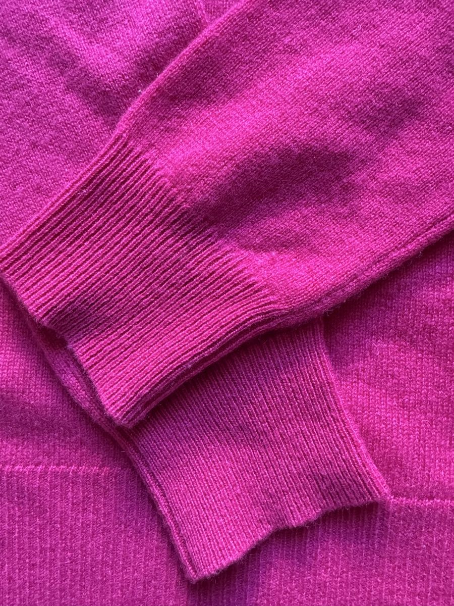 Pullover & Sweatshirts: Cashmere pullover – Gebraucht aus Rapperswil SG von Hel_rpq5 2