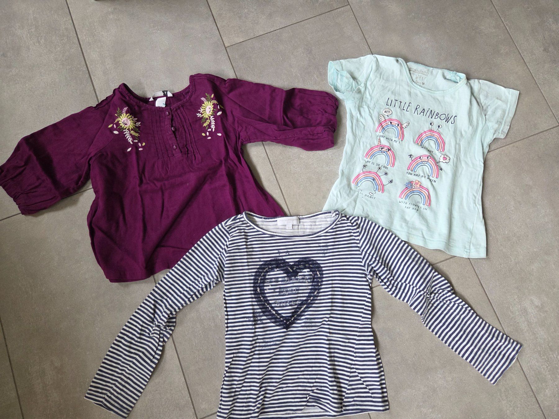 Lotti & Set di vestiti: 8- teiliges Kleiderpaket Grösse 116 – Usato da Wiesendangen venduto da troawus 2