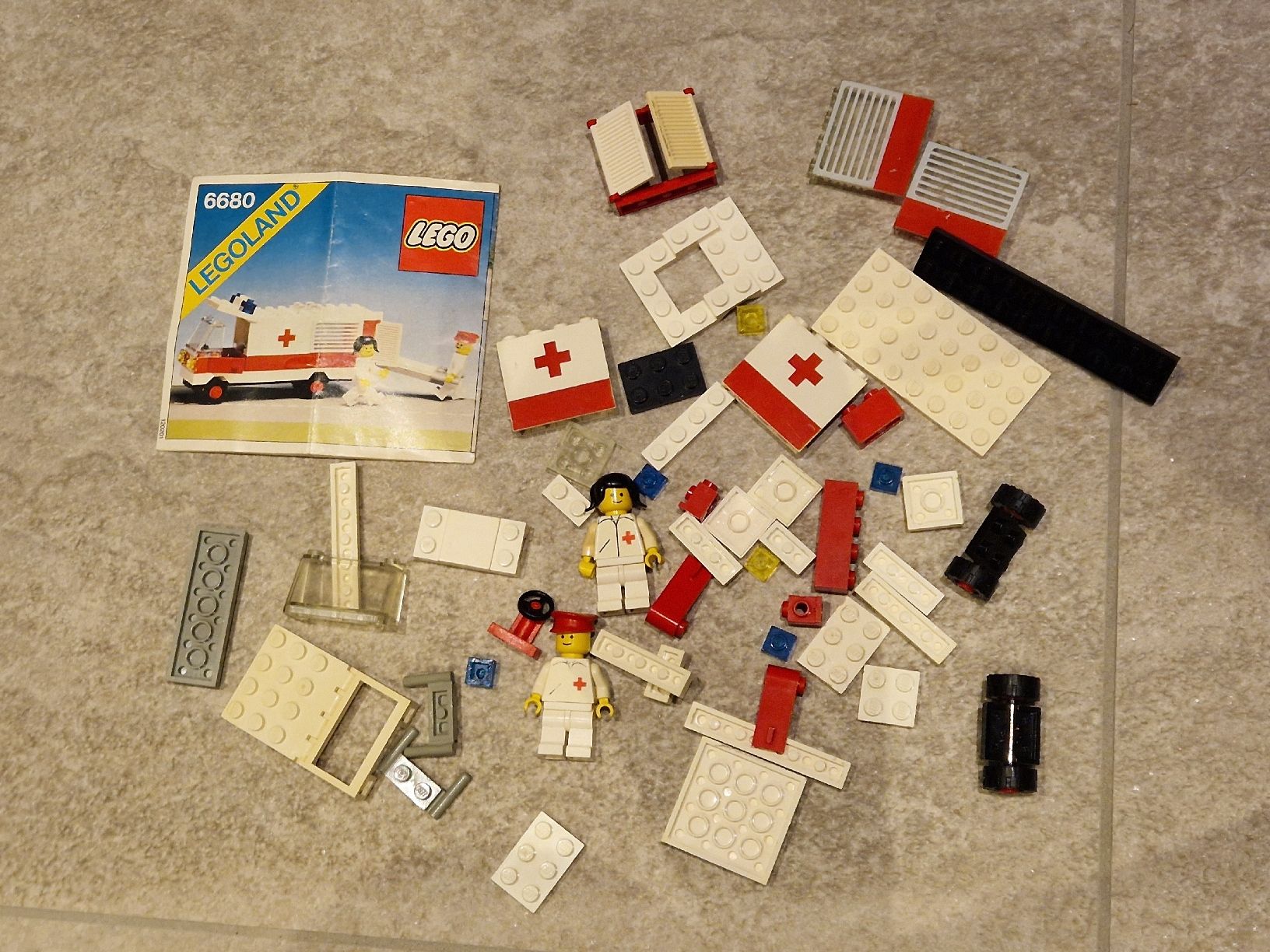 Lego Giocattoli: Lego 6680 - Ambulance – Usato da Henau venduto da ale_bc8n 2