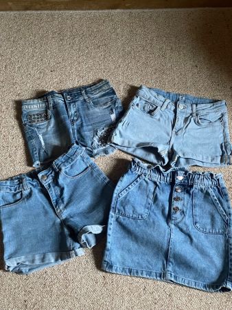 Mädchen Shorts und Rock Grösse 140