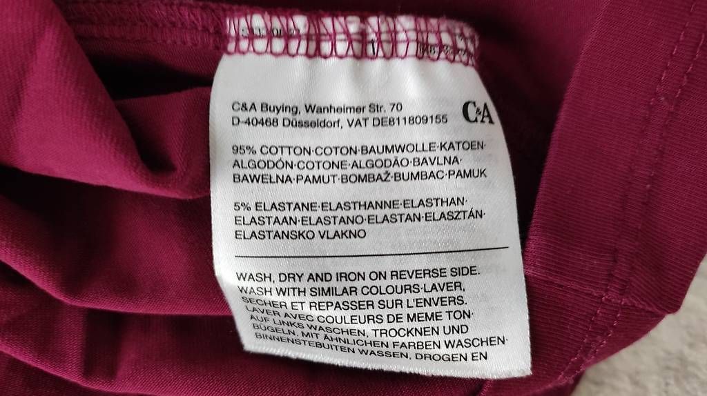 C&A T-shirt: C&A Langarmshirt lila Grösse XS – Usato da Sempach Station venduto da Szizi 2
