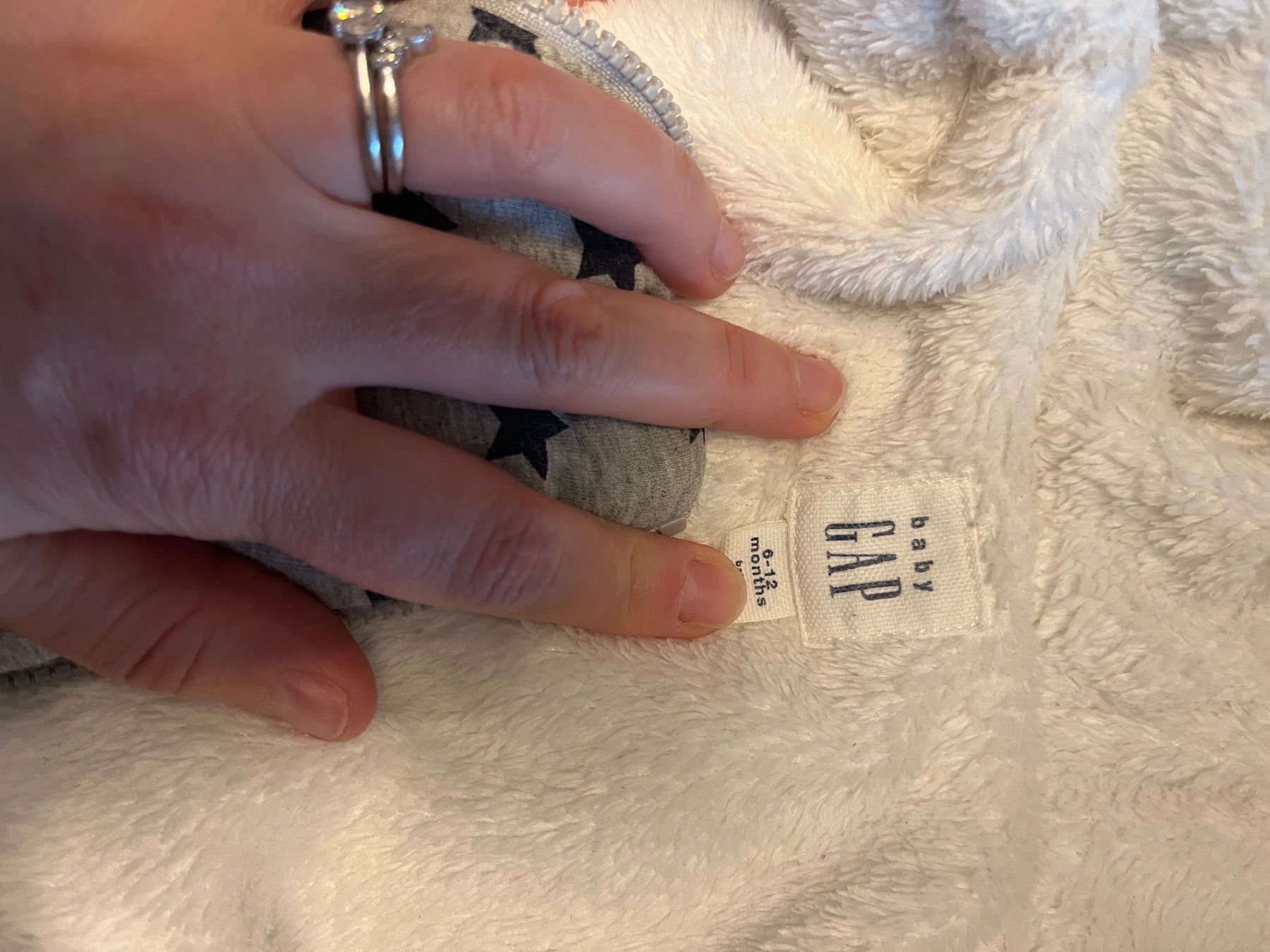 Gap Ensembles: Warm Baby Gap Snowsuit 6-12 Months – D'occasion à Zürich par geo_vls6 3
