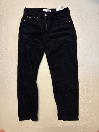 Tommy Jeans Cordhosen schwarz Grösse 27 neuwertig